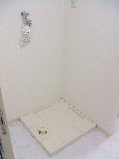 エスティメゾン神戸三宮の洗面所