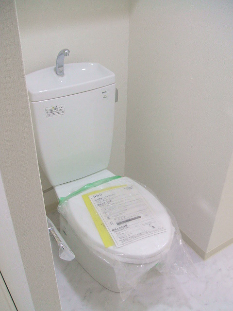 エスティメゾン神戸三宮のトイレ