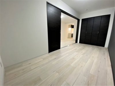 【洋室】 | メゾンアオクロ