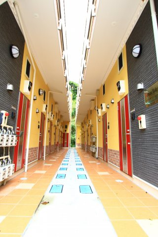 ユナイト上町 ヘルマンミュラーのエントランス