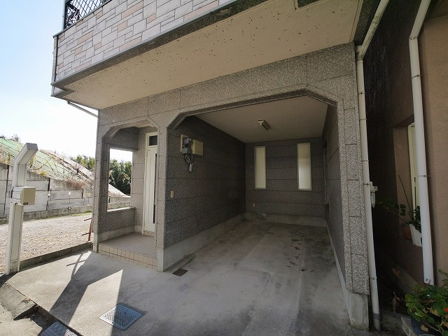 マイホーム城町3の駐車場|駐車場があるので、車を買う予定の方も安心です