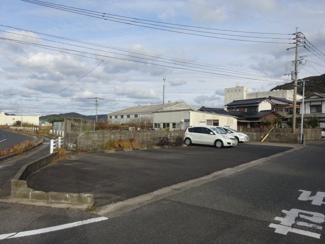 前田第二駐車用場