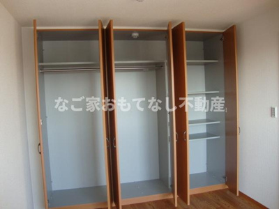 【収納】 | ウエストスプリング