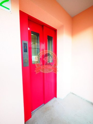 【その他共用部分】 | チェリーコート岡野 | 共用スペース・エレベーター。