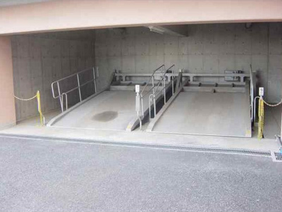 【駐車場】 | チェリーコート岡野