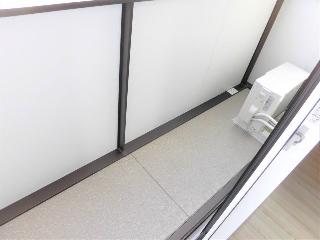 サンシティ伝馬町のバルコニー