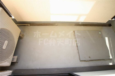 【バルコニー】 | サンライズ千代崎 | バルコニーで洗濯物が干せます