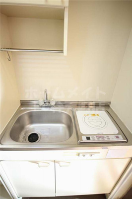【キッチン】 | サンライズ千代崎 | コンパクトなキッチンで掃除もラクラク