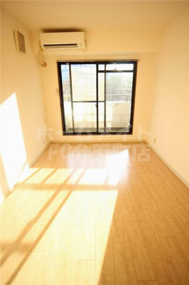 【寝室】 | サンライズ千代崎 | 寝室にいかがでしょうか