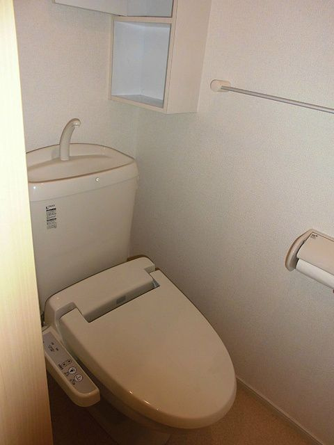 ベラコリーネのトイレ|前回募集時の写真です。現況優先