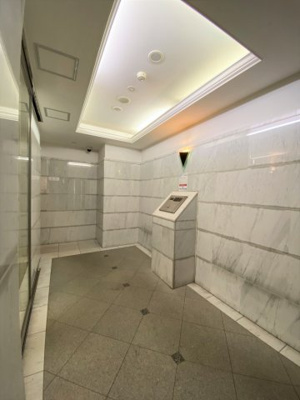 【エントランス】 | グランアビテ四谷三丁目ステーションフロント