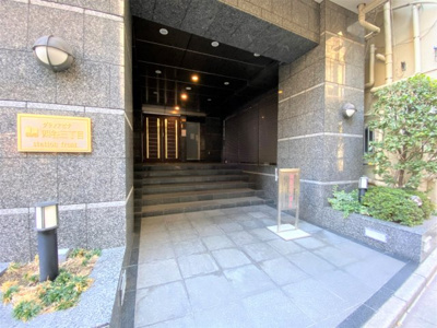 【エントランス】 | グランアビテ四谷三丁目ステーションフロント