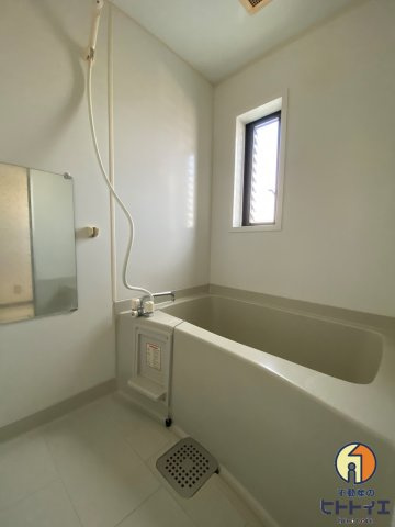 コンフレールの浴室|お風呂です