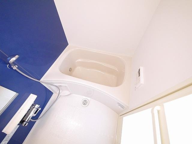 リバーサイド　インフィニティⅠの浴室|きれいなお風呂です