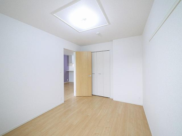 リバーサイド　インフィニティⅠの洋室|スタンダードな洋室です