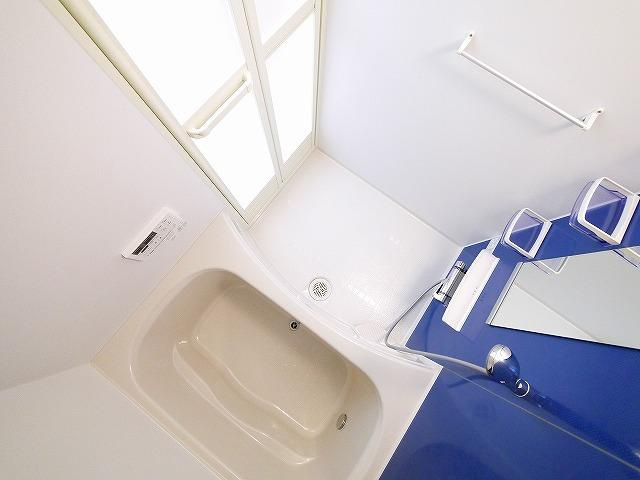 リバーサイド　インフィニティⅠの浴室|ゆったり過ごせるお風呂です