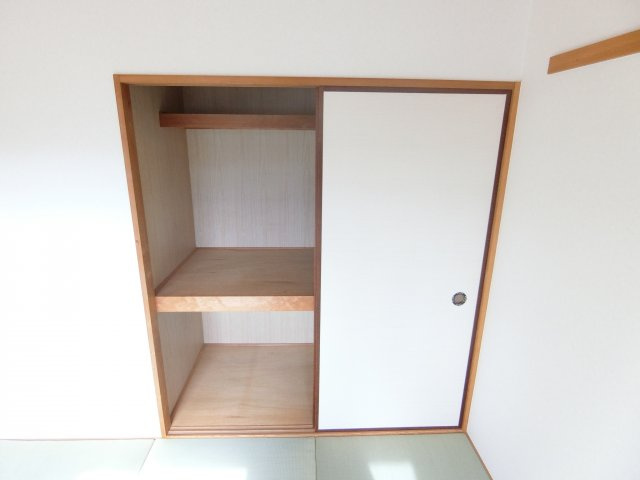 コンフォール東山の収納