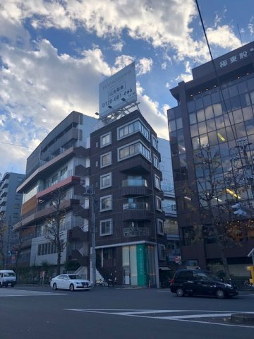 メイプル西麻布の外観