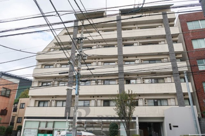 【外観】 | カスタリア新宿夏目坂 | カスタリア新宿夏目坂の外観です