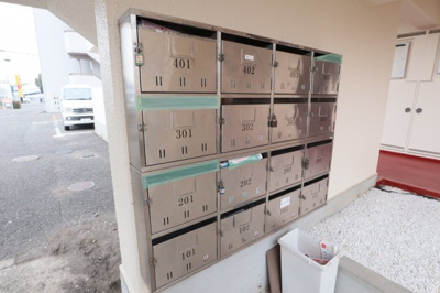 【その他】 | リバティビル