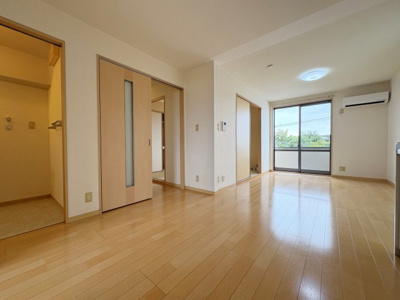 【居間・リビング】 | グリーンゲイブルズⅡ