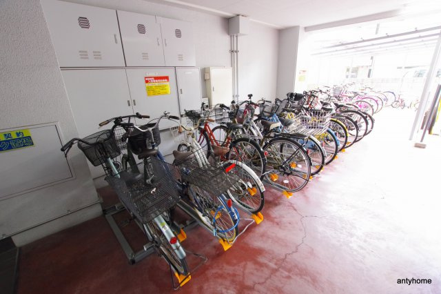 新大阪川島マンション　仲介手数料無料の駐車場