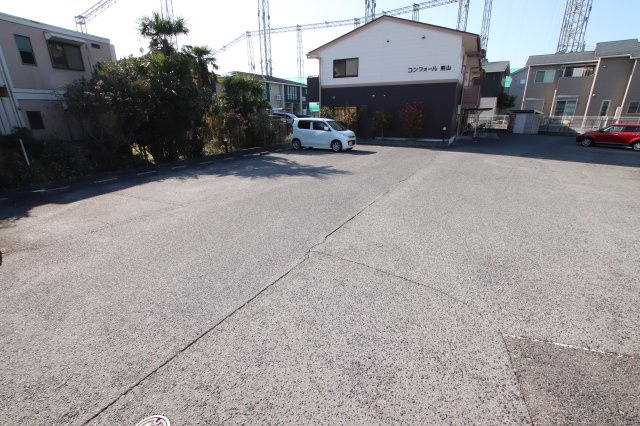 【駐車場】 | コンフォール東山