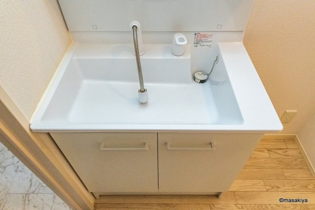 グランディールやまとの洗面所|洗面・脱衣　シャンプードレッサー付き。