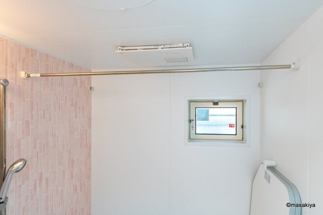 グランディールやまとの浴室