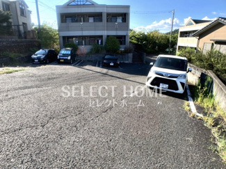 【駐車場】 | 駐車場に車を止められます