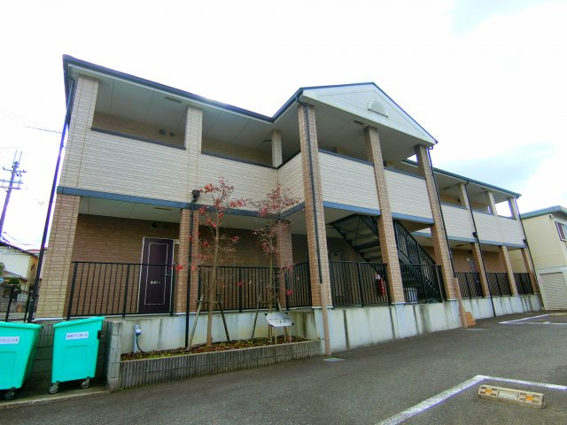 カンターレ鶯谷Ⅱ番館の外観