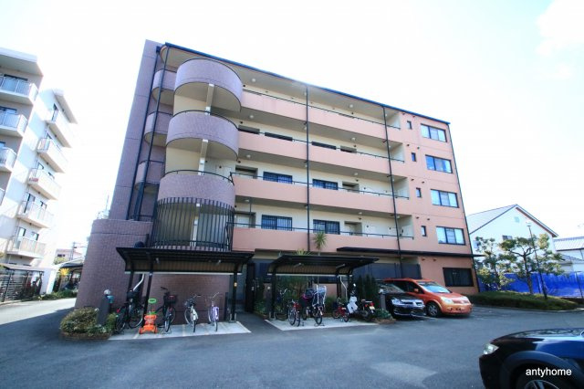 ウエルメゾン江坂　仲介手数料無料