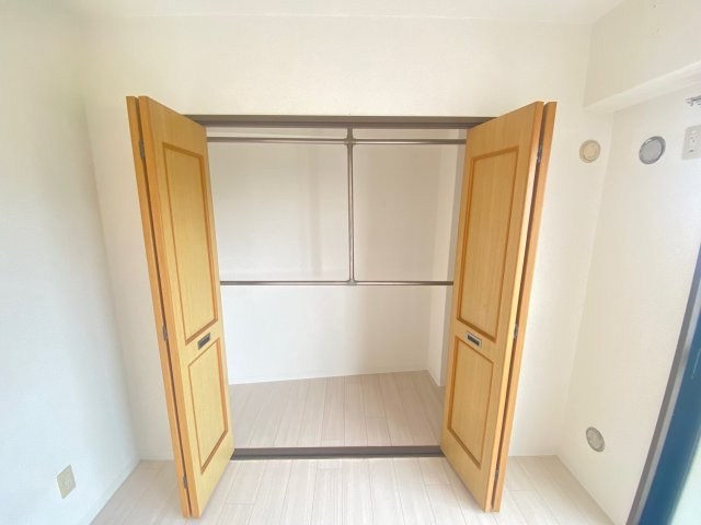 エスポアール岩根の寝室