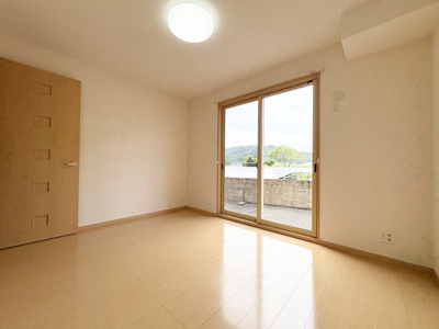 【寝室】 | エリシオン日高 Ｄ棟