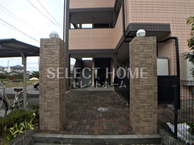 【エントランス】 | Ｓ．Ｄ．Ｖｉｌｌａｇｅ | 建物の内部です