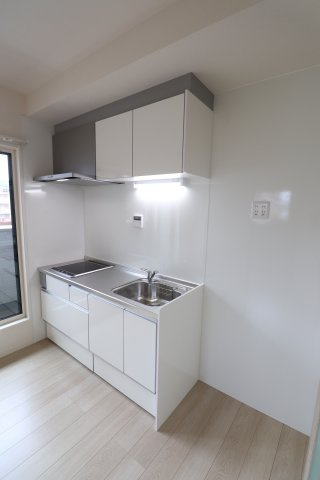 コンソラータのキッチン