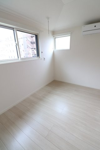 コンソラータの寝室