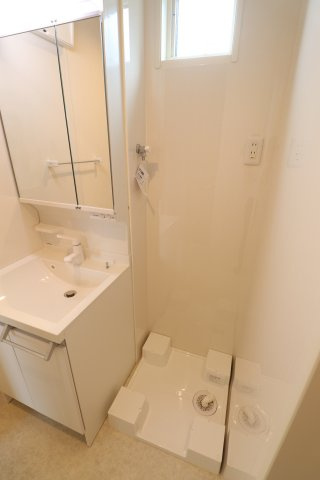 コンソラータのその他