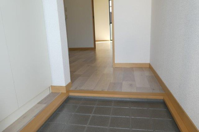 【玄関】 | グランディールB