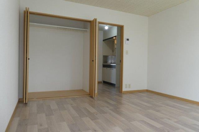 【寝室】 | グランディールB | 洋室