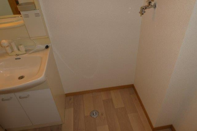 【その他】 | グランディールB | 洗濯機置き場