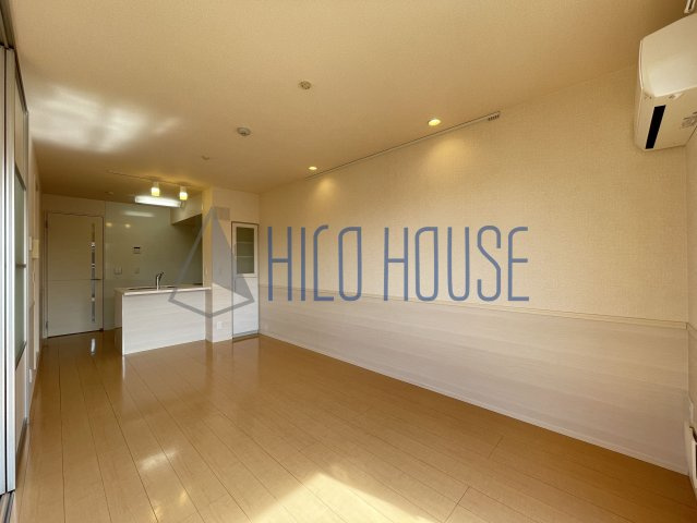 D-roomあずま町Aの居間・リビング