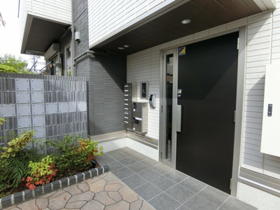 【エントランス】 | Riche　Hills（リッシュヒルズ）