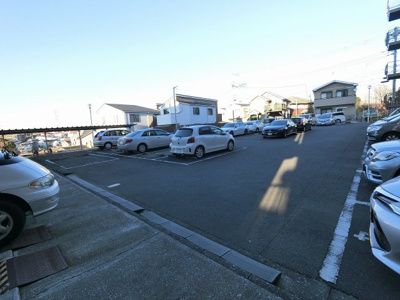 【駐車場】 | パークサイド保土ヶ谷 | 平置駐車場です。
