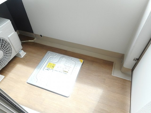 【バルコニー】 | イースト ブルー