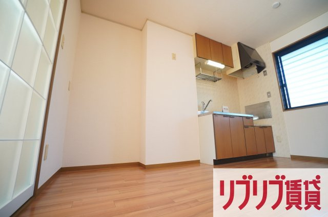 メゾンシエールの居間・リビング