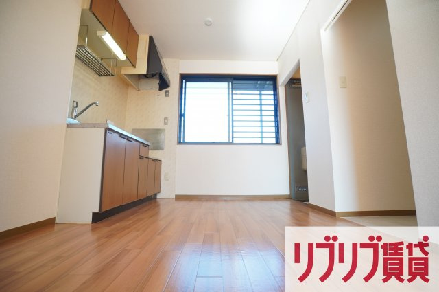 メゾンシエールの居間・リビング