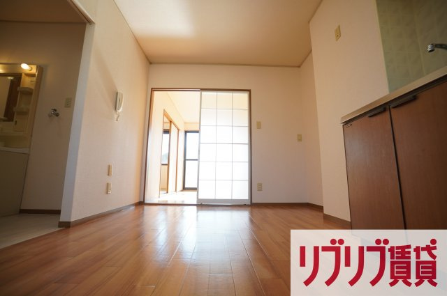 メゾンシエールの居間・リビング