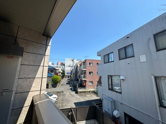 【展望】 | バルコニーからの眺望です♪2階にあるので人目が気にならないのが嬉しいですよね☆
