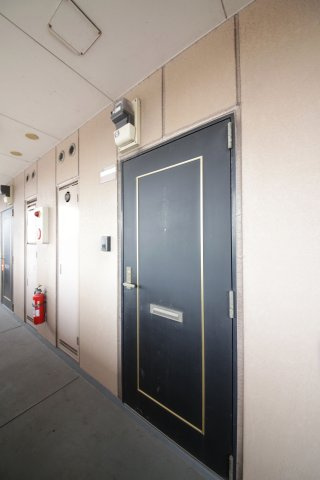 サンシャイン大堀の玄関